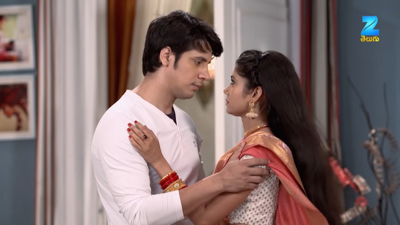 Santoshi & Dhairya's Romantic Scene - Jai Santoshi Mata Serial - Web 198 - Gracy Singh - Zee Telugu