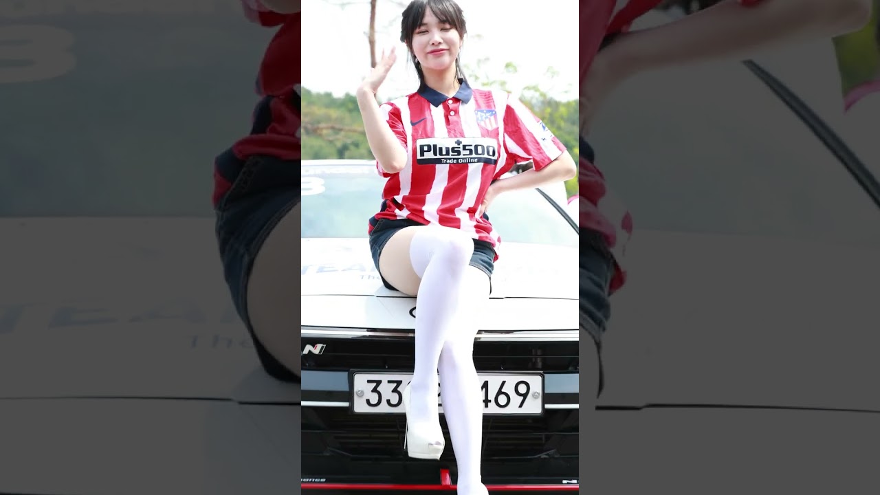 매력적인 미모의 레이싱모델 임린아님 카포즈영상(4K,세로)  MVI 0403