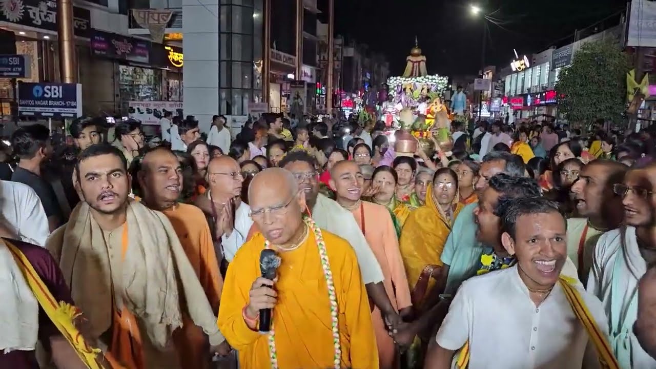 Ecstatic Ratha Yatra of ISKCON Beed :Enthralling Kirtan with Dancing Gaur Nitai ! Watch Till the End