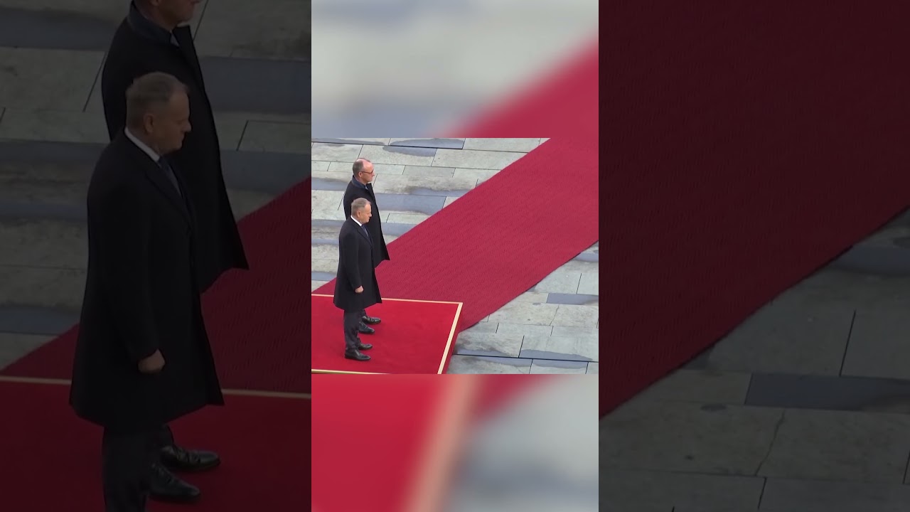 Merz Welcomes Polish PM Tusk With Military Honours in Berlin | DRM News | AC1N