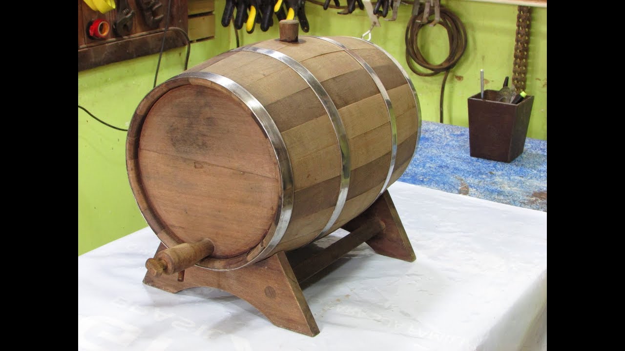 Veja como vedar barril de cachaça ( See How To Seal Barrel Of Cachaça )