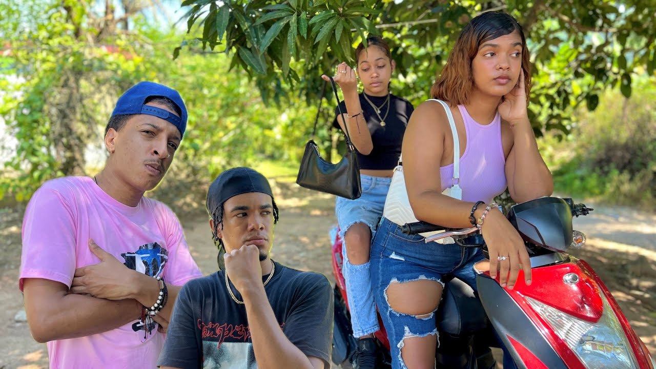 Casos de la vida real (La hermana desobediente) - Adri&aacute;n Videos