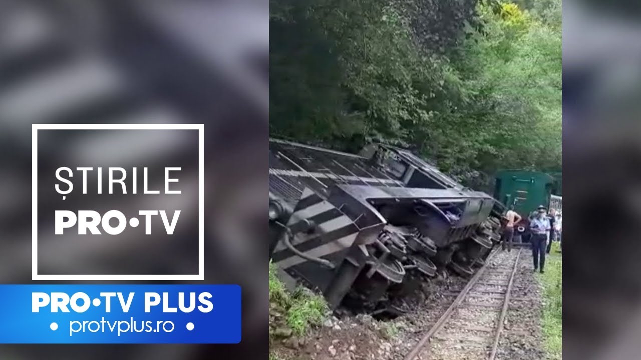 Mocăniţa din Maramureş a deraiat, cu 200 de oameni la bord. 12 răniți