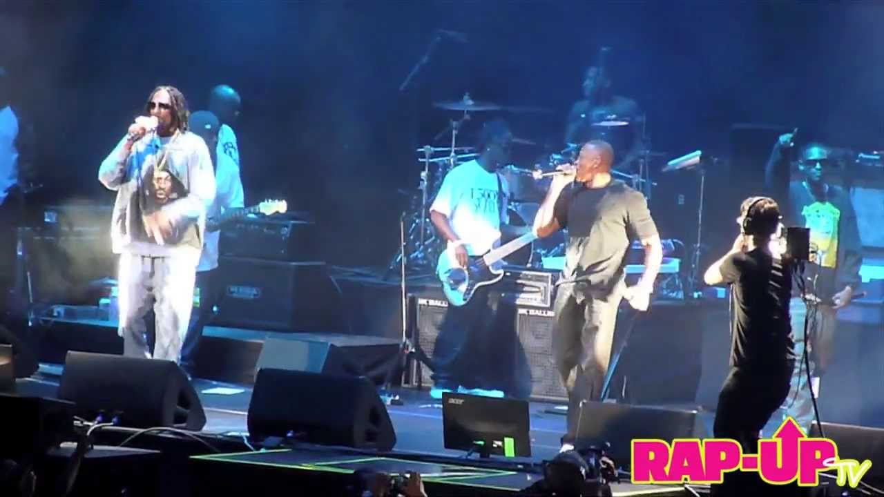 Snoop Dogg Brings Out Dr. Dre at Staples Center