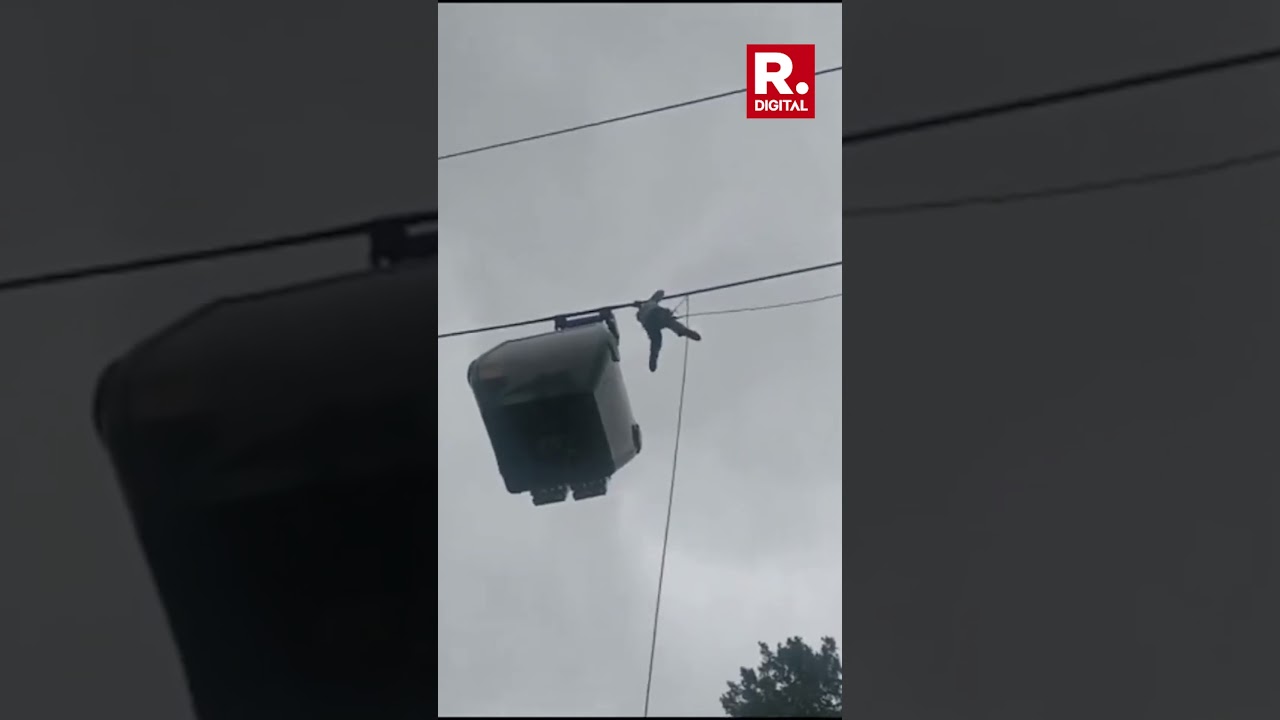 Jammu & Kashmir: Large Scale Rescue Operations Underway at Gulmarg Gandola by Trained Teams