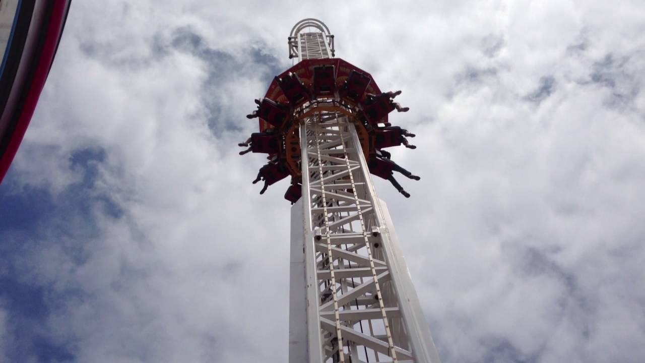 Angus Liam hair raiser Luna Park