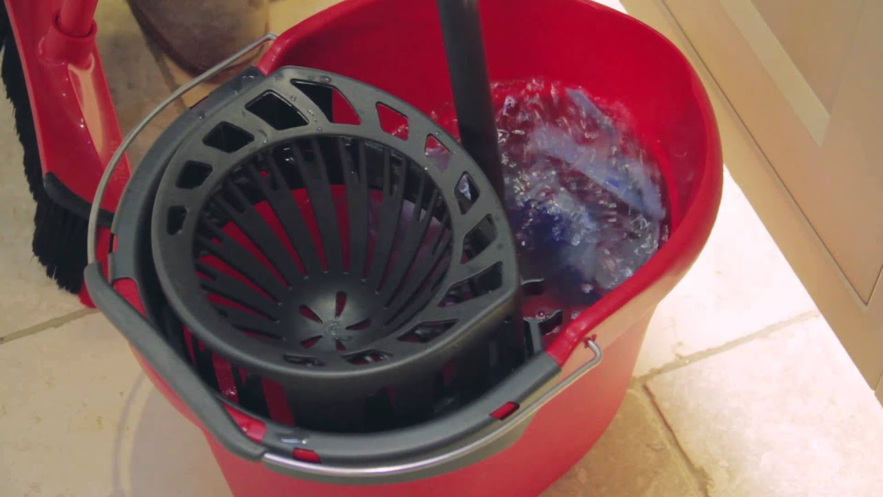 Cleanspiration: How to clean a tiled floor