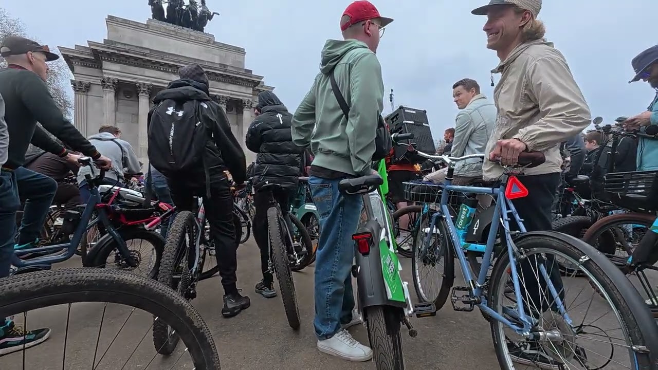 DnB on a bike ... Waiting to Depart 23.03.2025
