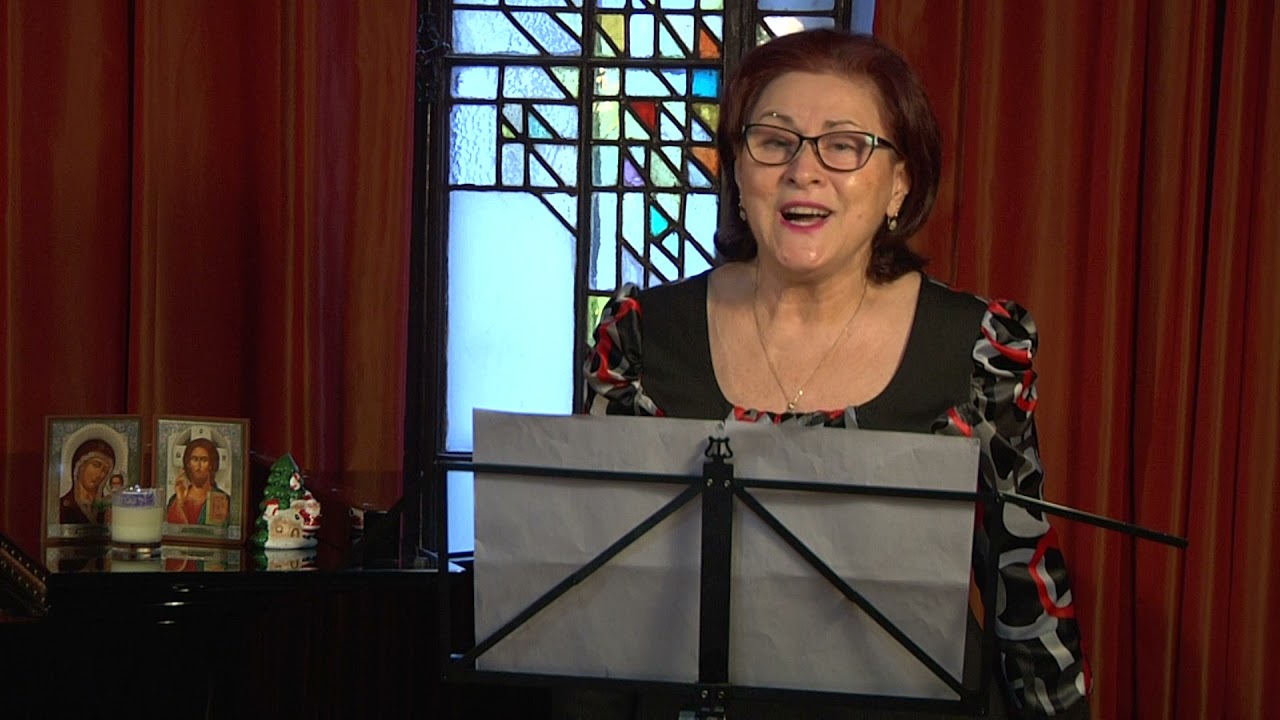 Mihaela Stanciu - ,,Colo-n umbra pomilor” - colind de Ioan Dumitru Chirescu