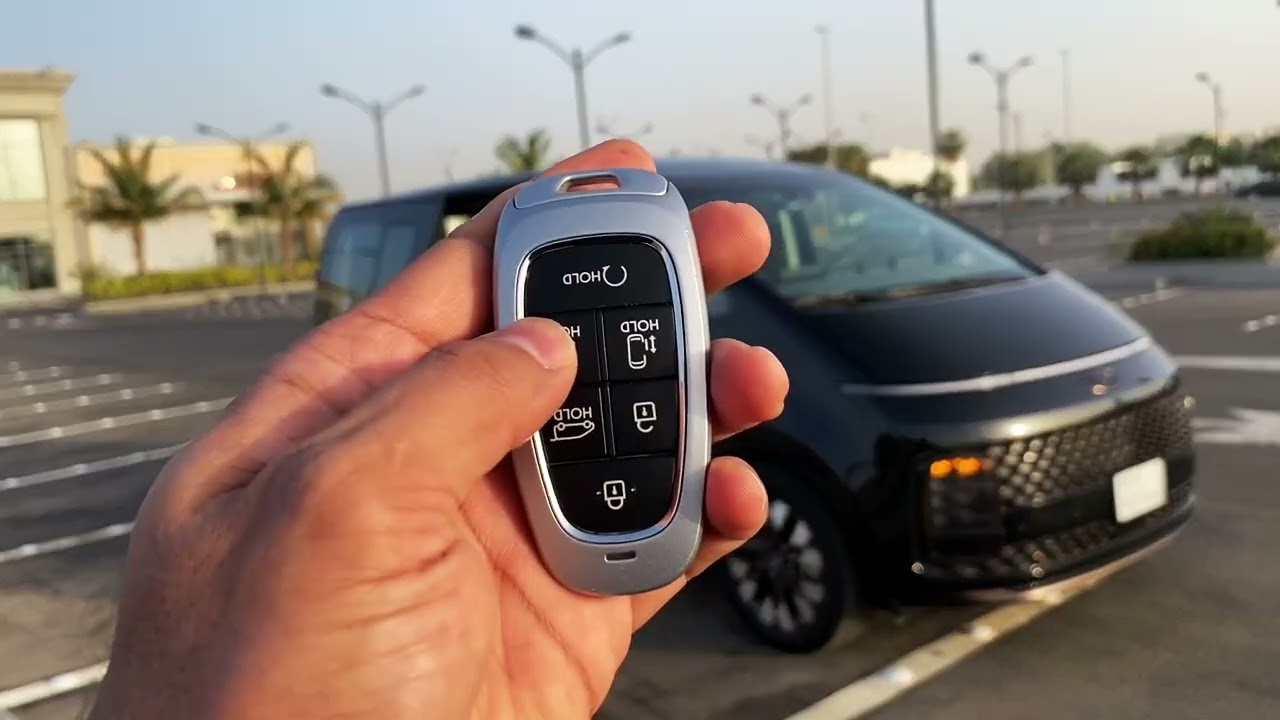 الفضائية هيونداي ستاريا  | مواصفات خارجية غريبة و عجيبة | فئة الفل كامل لكجري ٧ ركاب