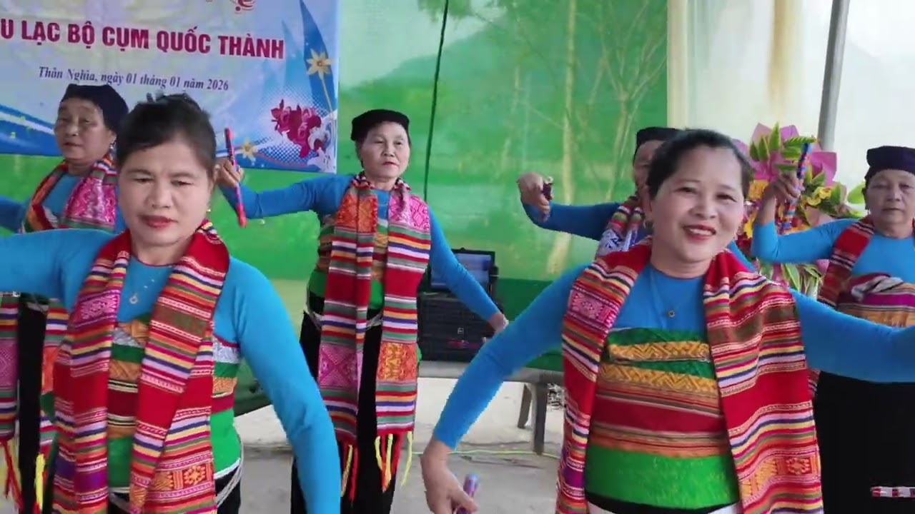 Thôn ba bài múa về tương dương yêu thương 