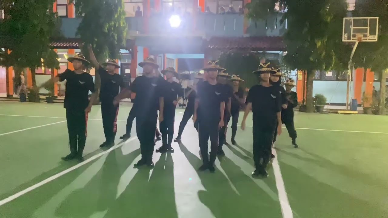UCL MALAM VIBE, LBB PASUNDAN COMPETITION 1