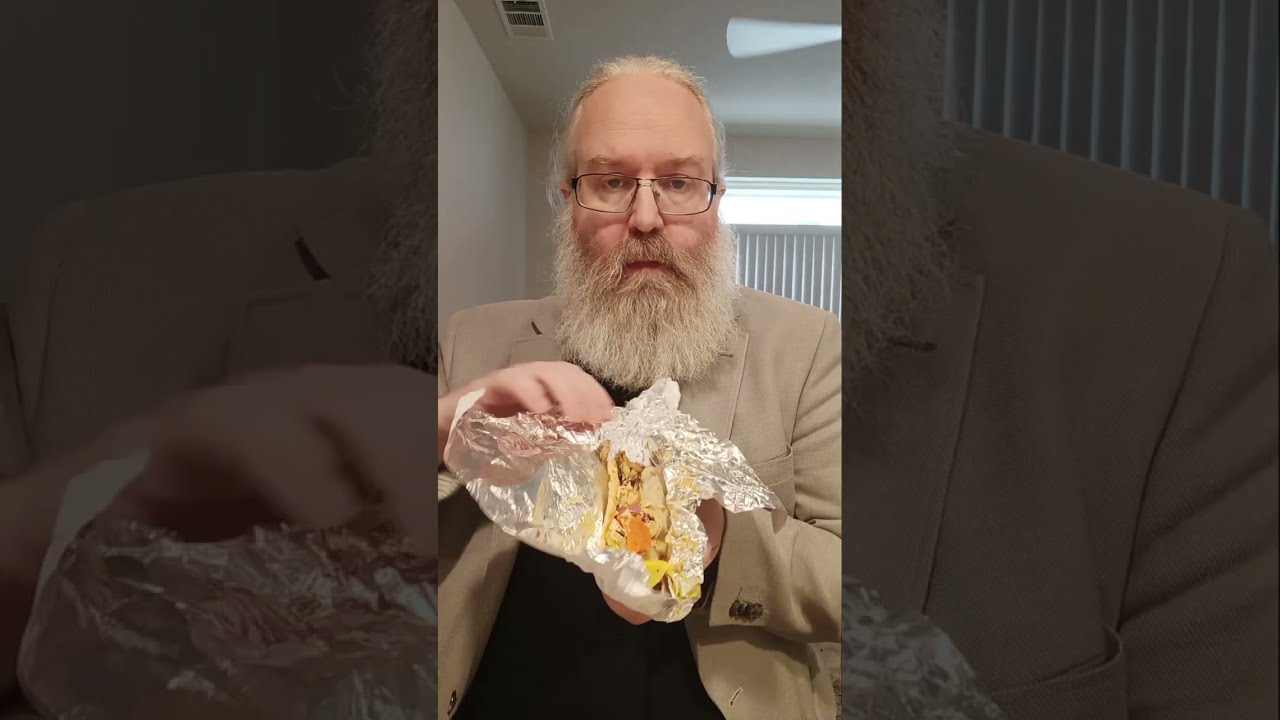 Swedish Guy tries Tex-Mex in Texas! (Taco a Go Go)