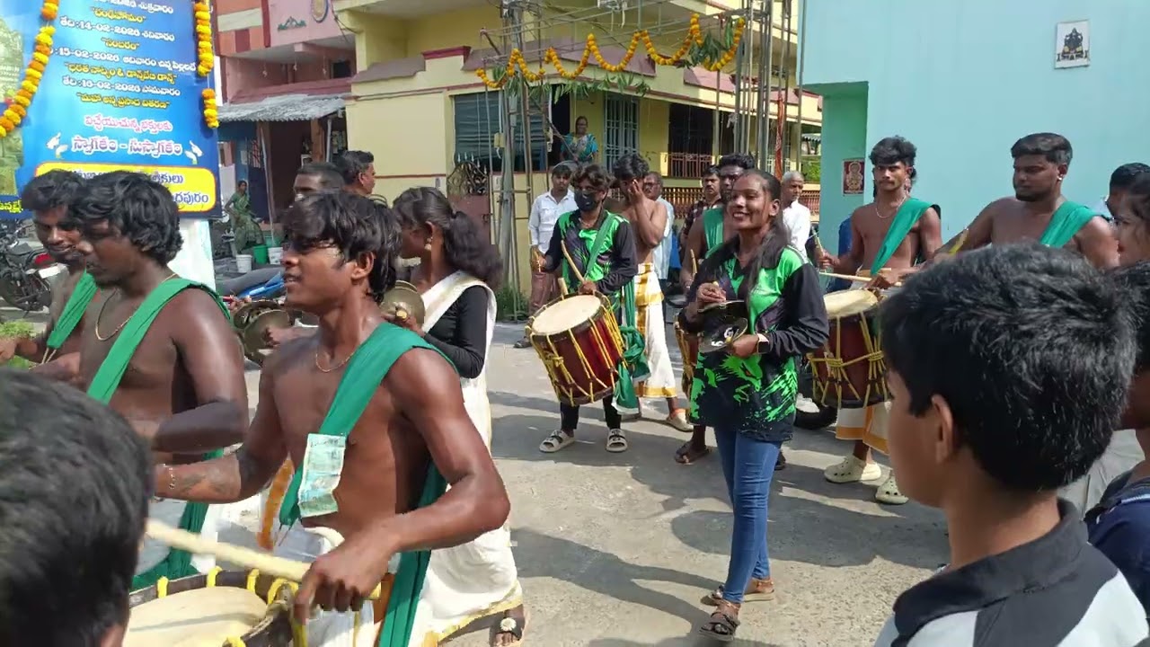  గుబ్బల వారి సత్తెమ్మ తల్లి జాతర సందర్భంగా కేరళ డ్రమ్స్ 2026 M.S గోవిందు&PARTY' VELLA 📲 6302739569