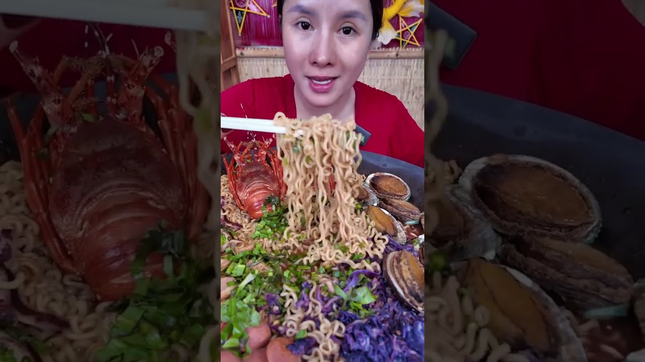 Làm 1 chảo mì cay và hải sản ..Cay nhưng ngon tuyệt