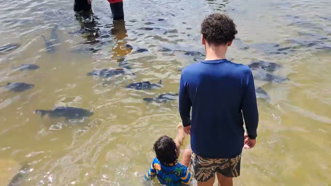 Pedro e Daniel na Lagoa dos Tambaquis