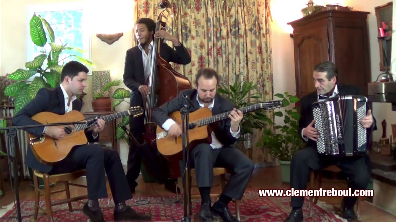 La foule - Ambiance guinguette avec accordéon pour mariages - Clément Reboul