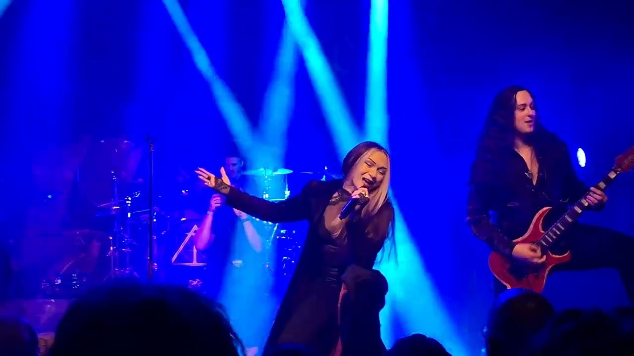 Fortress called home/Songs upon wine @Poppodium