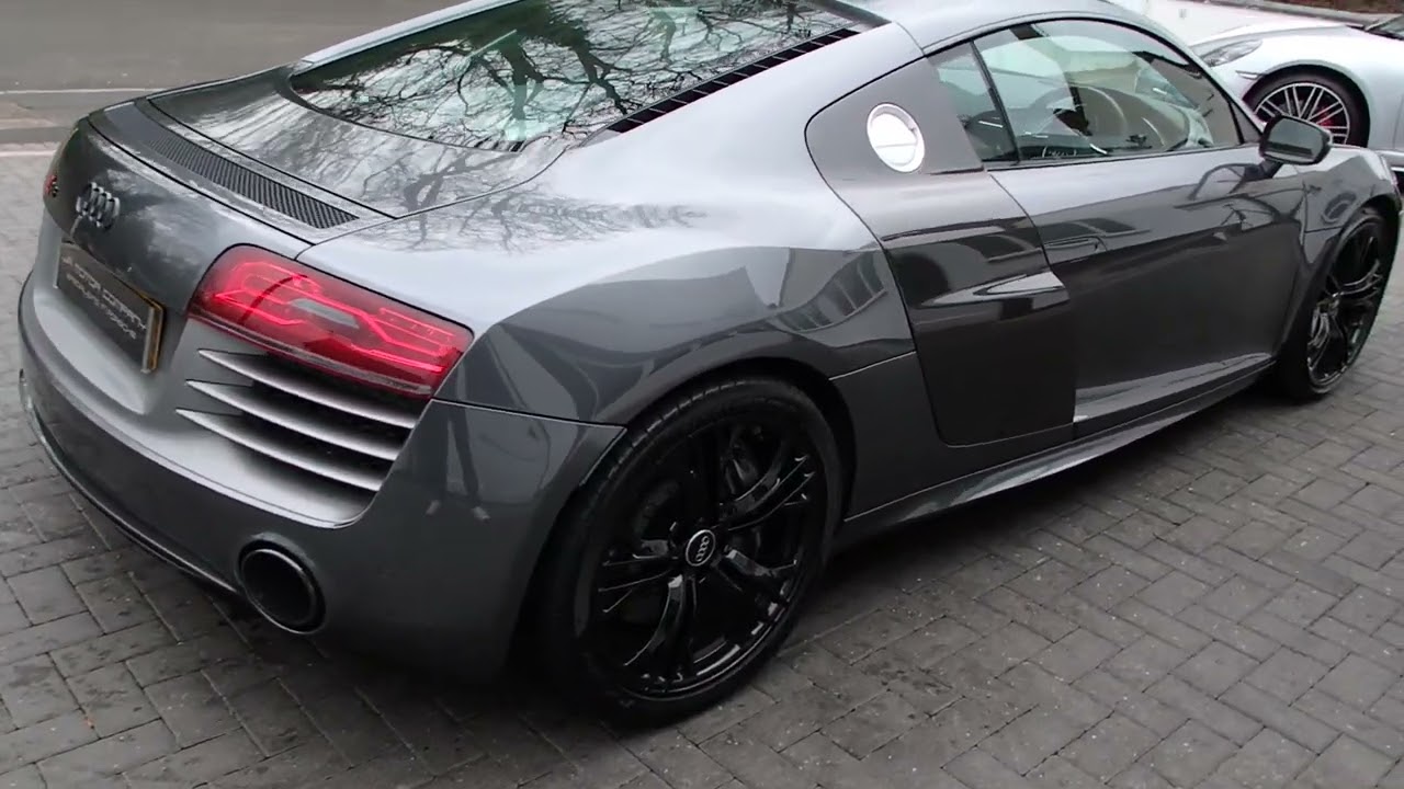 Audi R8 V10 Plus 5.2 FSI Quattro