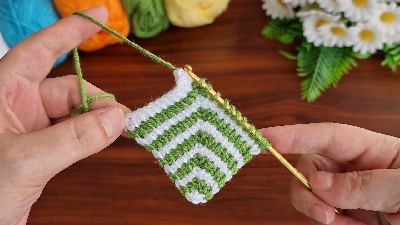 Very Easy! Do it in 10 minutes.Super Tunisian crochet.Knitting pattern with wonderful crochet motifs