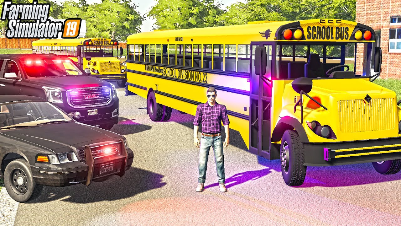 POLICE CHASE STOLEN SCHOOL BUS (UNDER COVER COPS) | FARMING SIMULATOR 2019