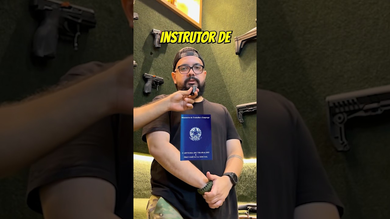 Instrutor de tiro 🎯🔫  #arma #profissao #entrevistas #revolver #pistola #policia  #trabalho