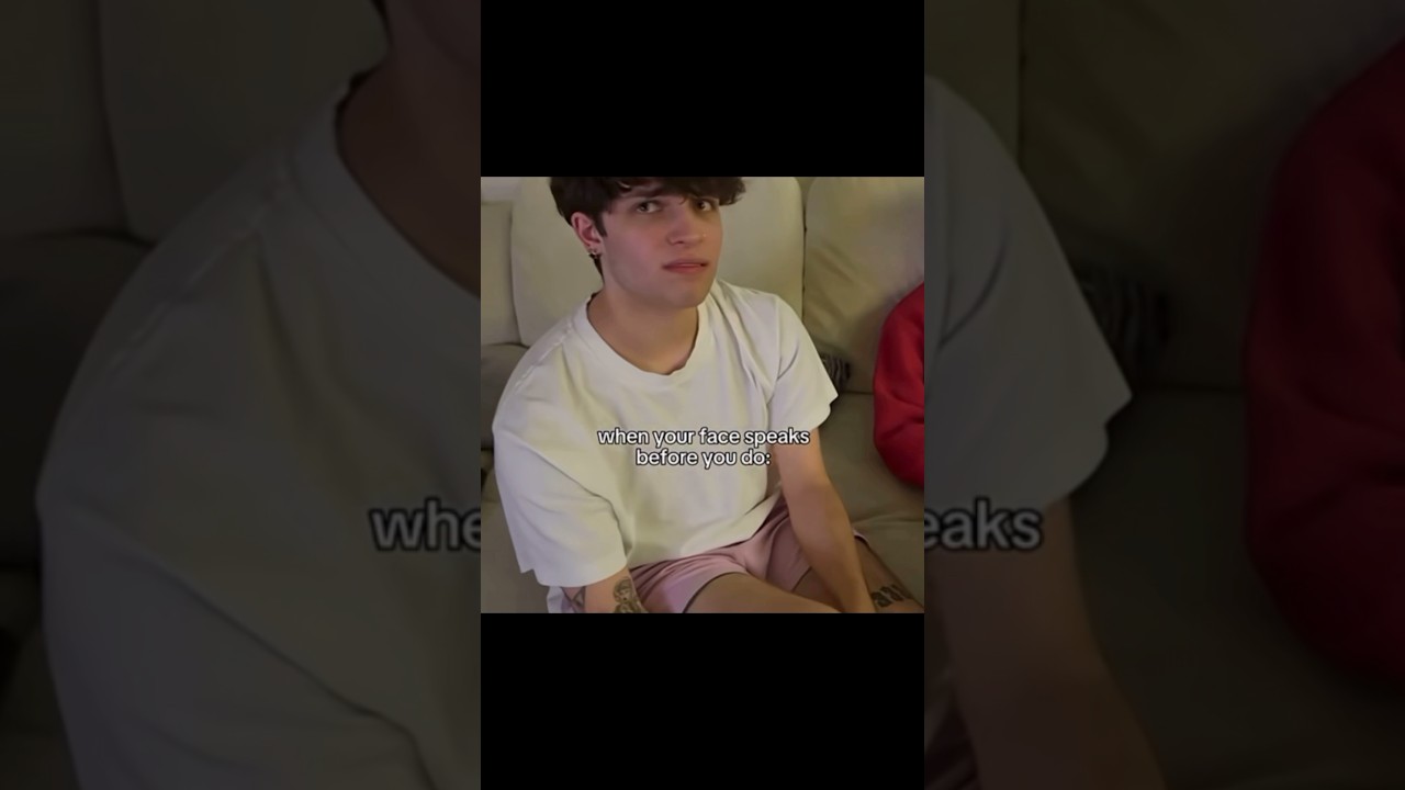 nick&rsquo;s reactions im crying 💀 #nicksturniolo  #sturniolotriplets