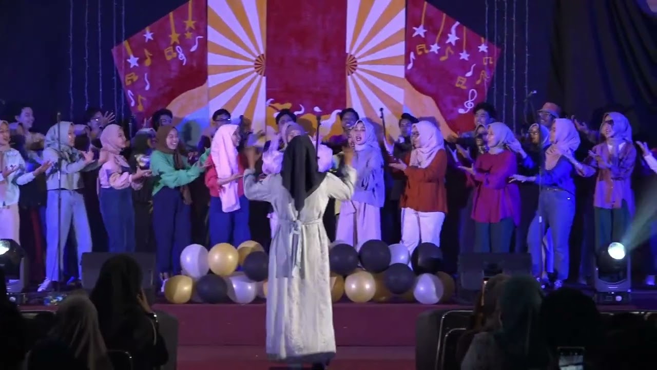 INTRO + DANCING QUEEN COVER BY PASUMA UNISBA (KONSER PASUMA)