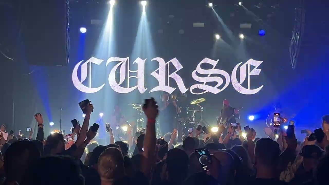 Atreyu - &ldquo;The Remembrance Ballad&rdquo; - Live in Dallas