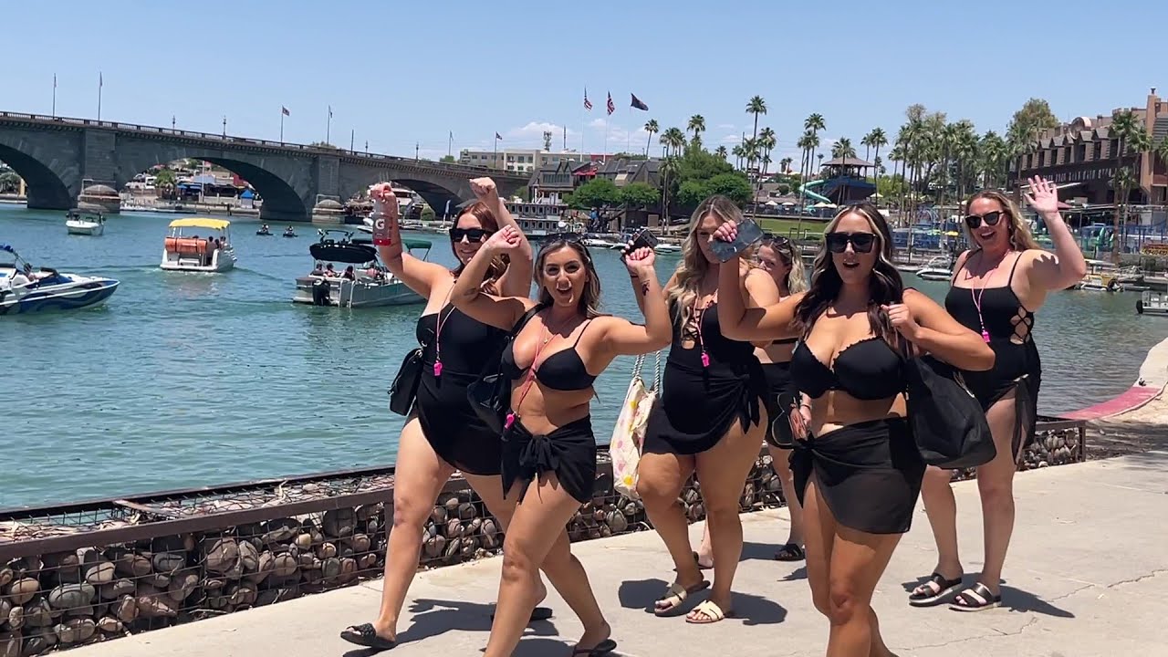 Another Day in Paradise at the Beach & Channel Near London Bridge - Lake Havasu City Arizona
