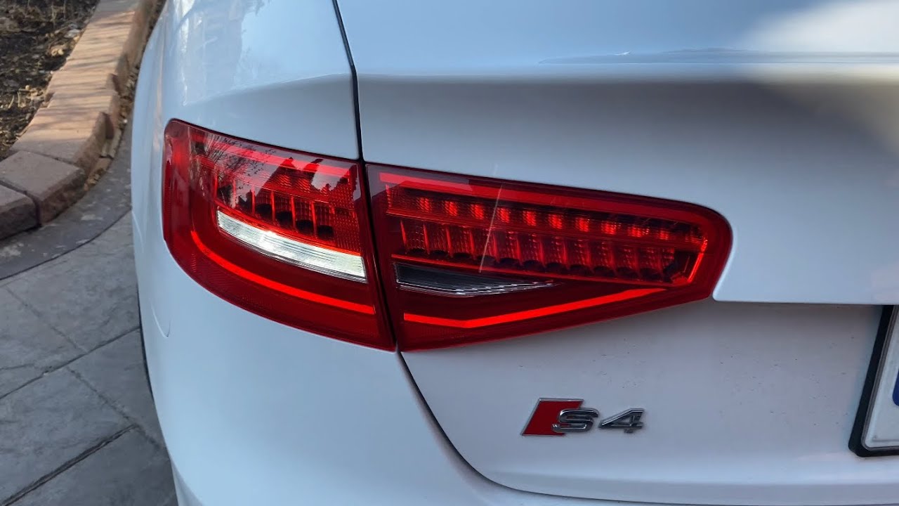 B8.5 Audi S4 LED Reverse Light Bulb Installation