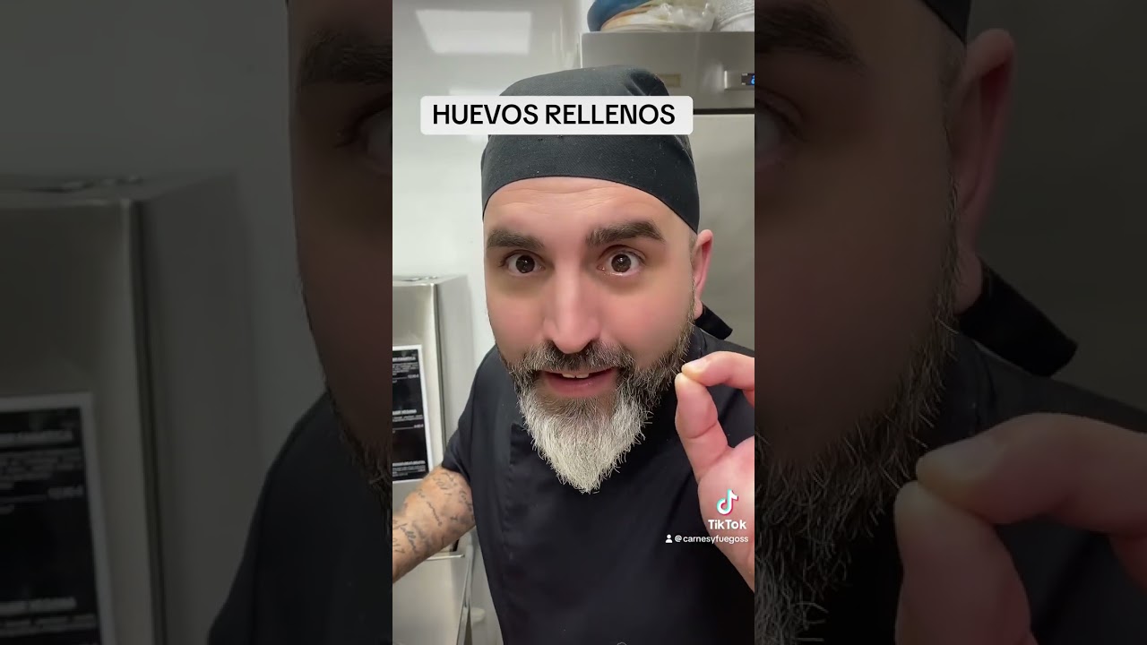 HUEVOS RELLENOS
