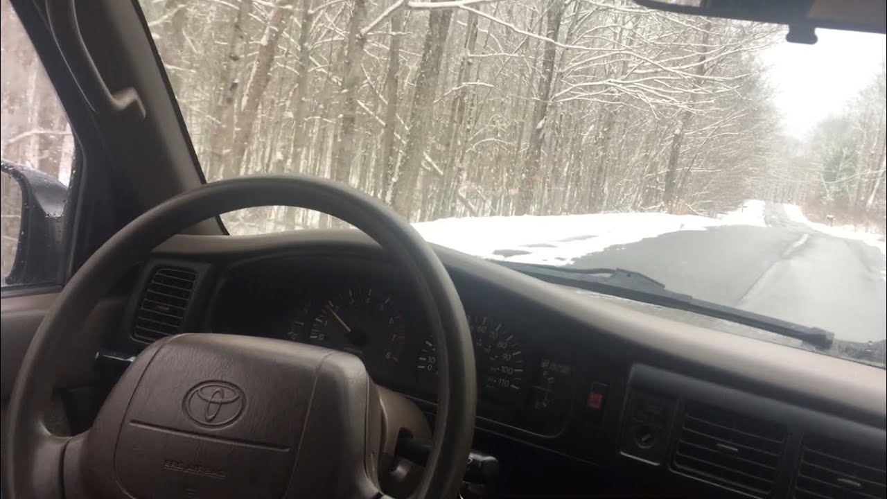 2000 Tacoma 2.7L 5spd Snowy Drive in 2WD
