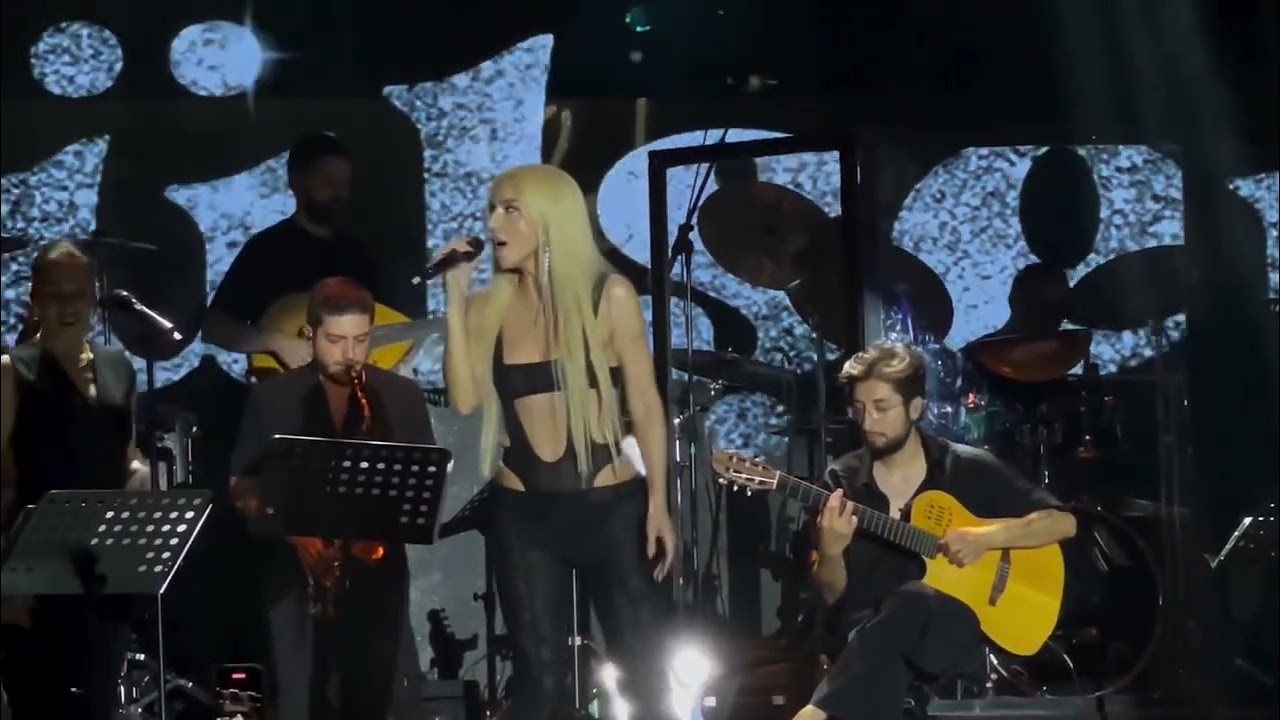 Gülşen - Potpori - (Aşktan Sabıkalı - Haksız Yenilgi - Ayrılığın Düğünü  (Canlı Performans)
