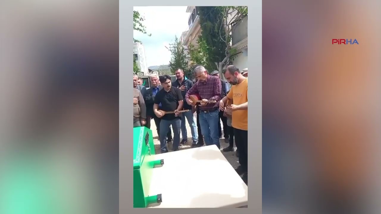 Aşık Garip Kamil toprağa sırlandı