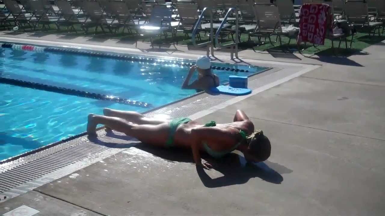 CrossFit Swim WOD | 50m +15 pushups-5 Rounds