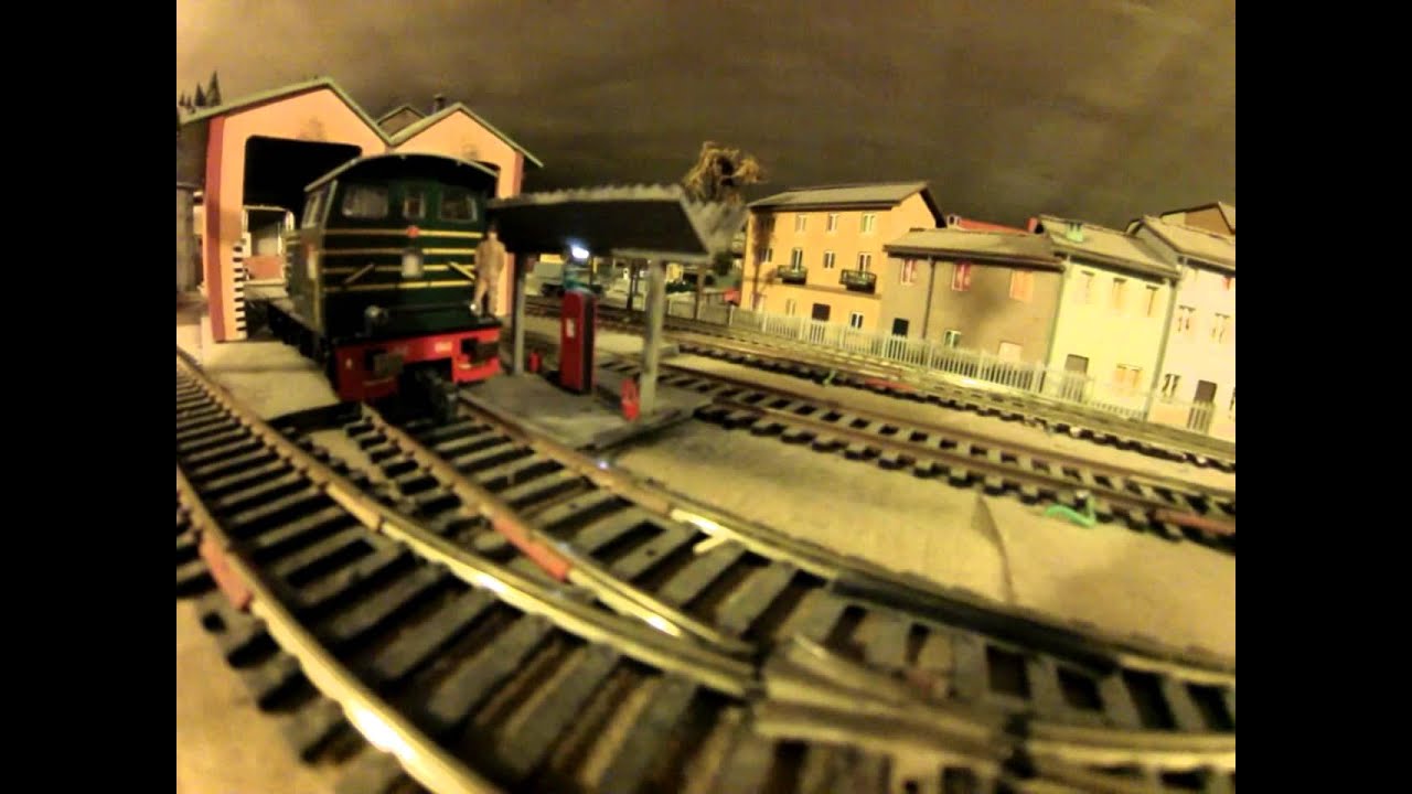 plastico ferroviario stile italiano
