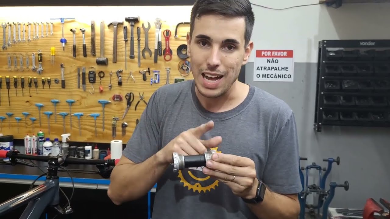 Como Instalar o Movimento Central Integrado Hollowtech na Bicicleta - 