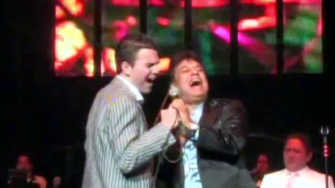 Juan Gabriel apadrina a Santaella en el MGM Grand de Las Vegas 2007