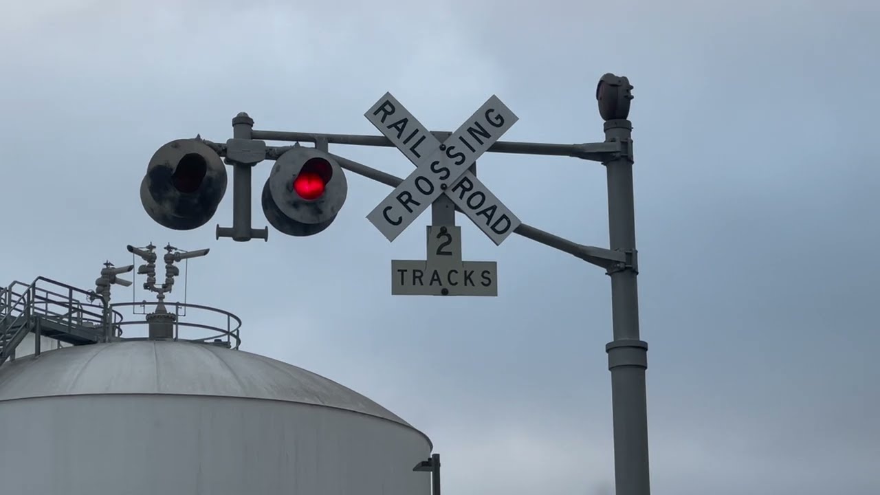 Trains of 5/10/2024 + A Railroad Crossing Malfunction