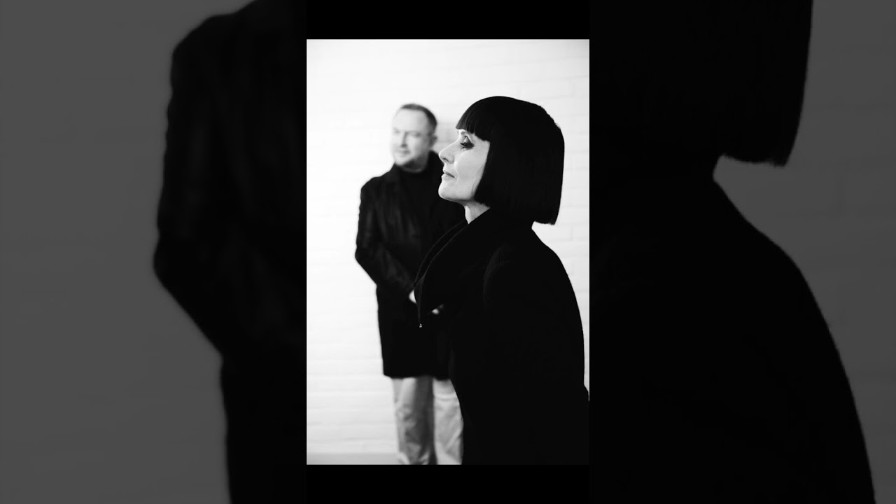 Swing Out Sister - Am I the Same Girl? - Instrumental