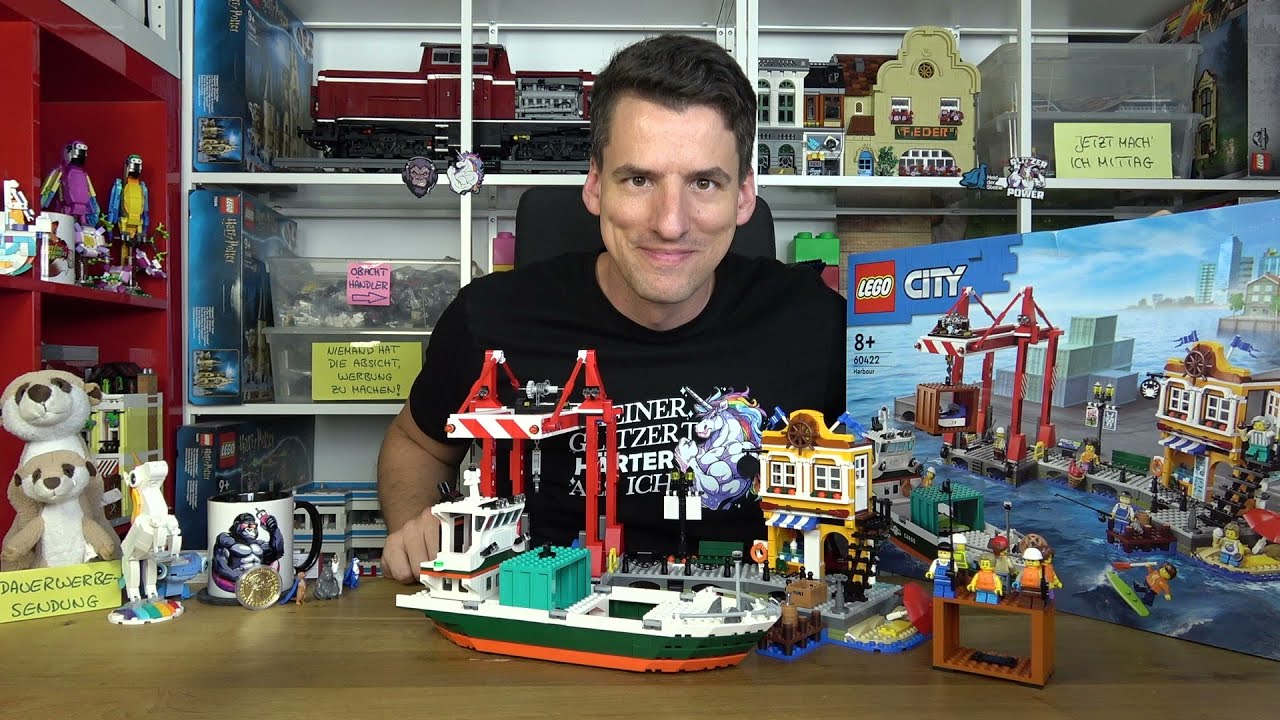 Das Schiff schwimmt nicht, es gibt keinen LKW, aber einen Strand am Containerhafen: LEGO® City 60422