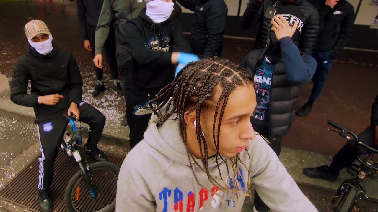 R1MKA - PAPAJERSEY (Official Video)