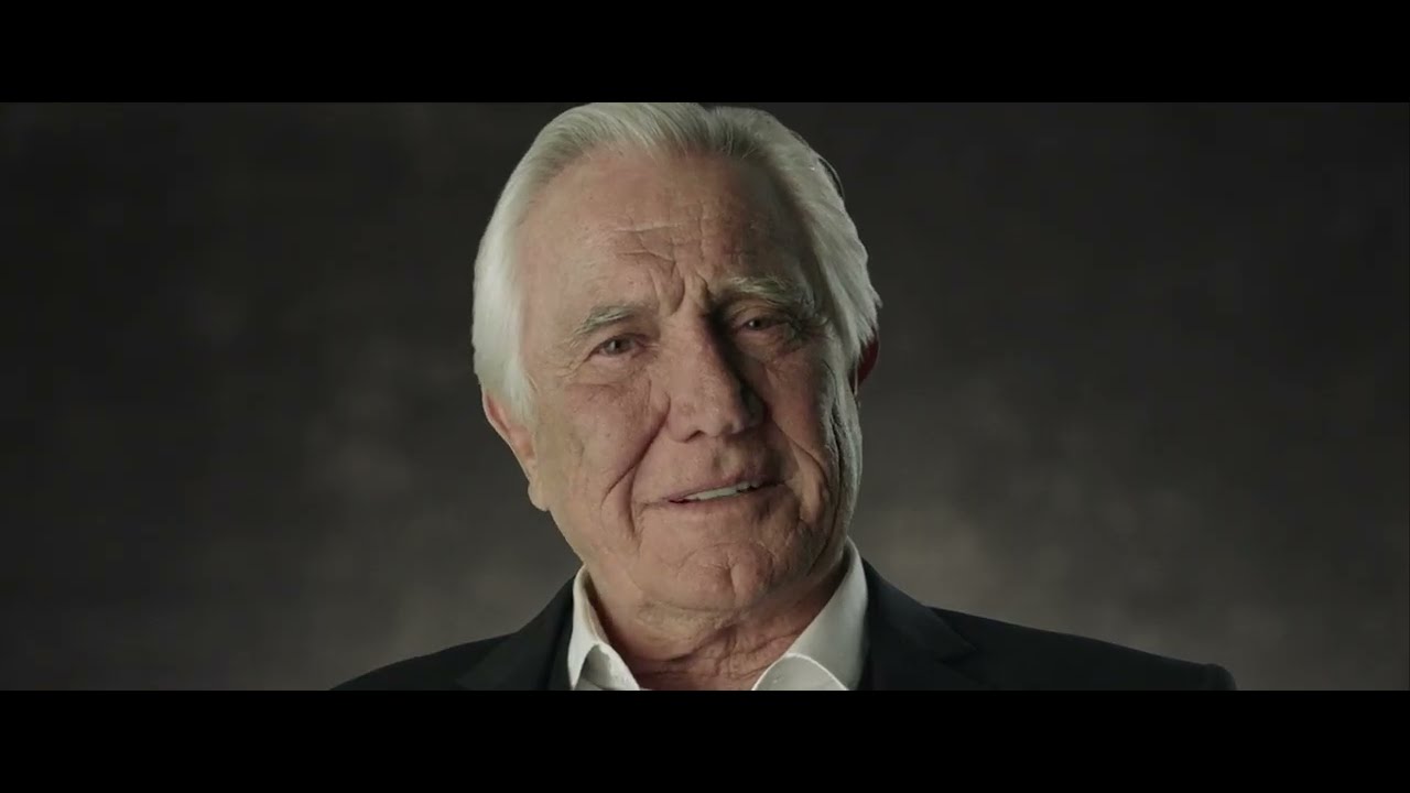 Becoming Bond - George Lazenby Documentary (2017)