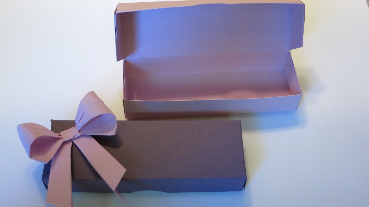 BRACELET BOX WITH ATTACHED LID - VIEWER REQUEST!