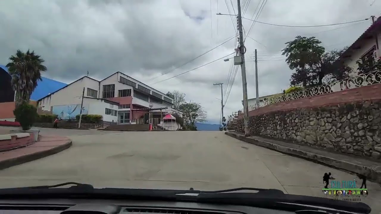 Recorrido Por Las Calles De Somondoco, Boyacá.