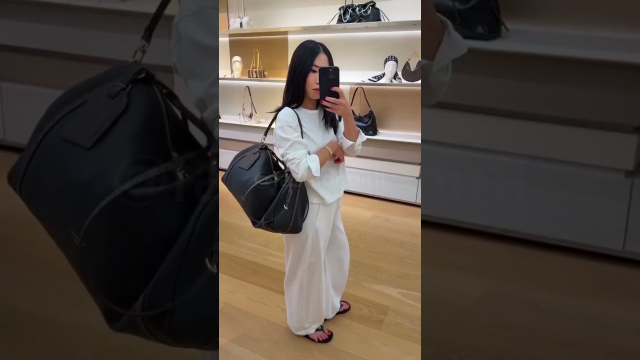 Сумка Louis Vuitton Express mm, pm, путешествия 2025 - 2026.