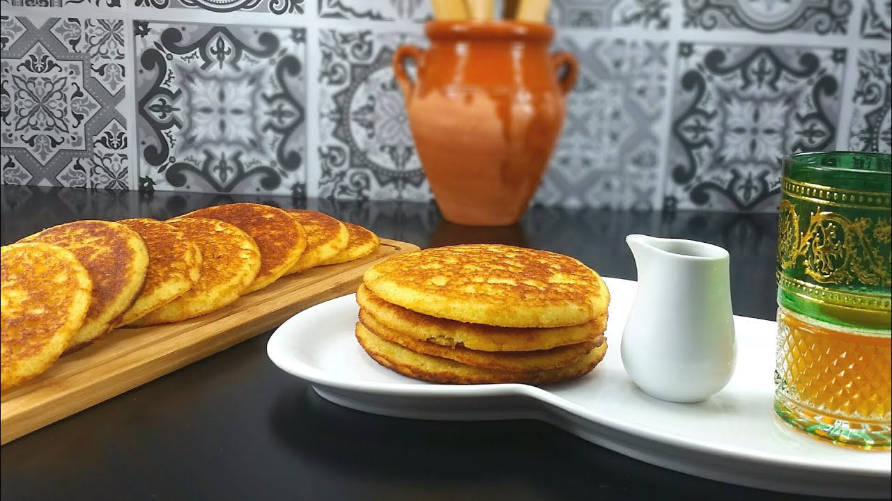 الحرشة السائلة في المقلاة خفيفة وسريعة التحضير /How to make Harcha/Moroccan semolina pancake recipe 