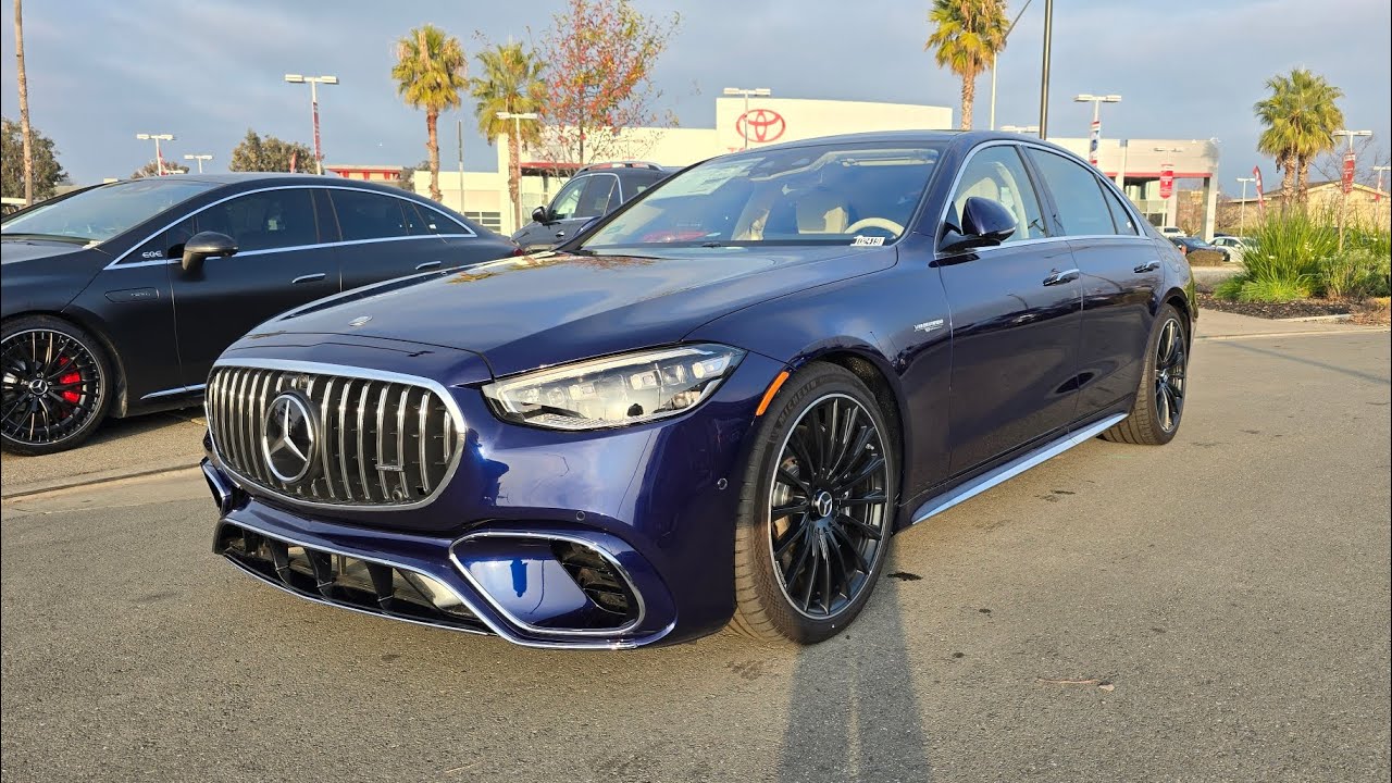 2026 Mercedes-AMG S 63 E PERFORMANCE – Exterior Mystic Blue Elegance + White Interior Perfection 