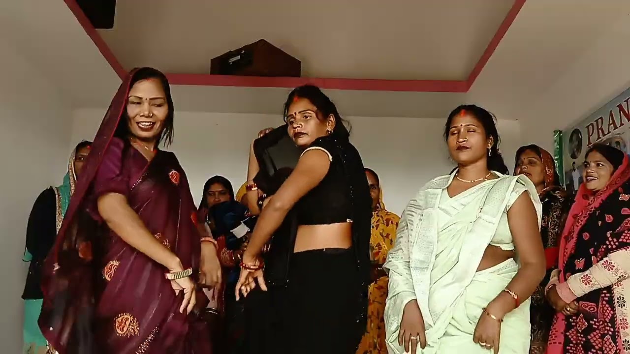 सझवै पियवा निकाला गये गइलै कौने ओर#💐❤️💕 डांस बहुत सुंदर गुड्डी भक्ति सागर वीडियो #💐🎉